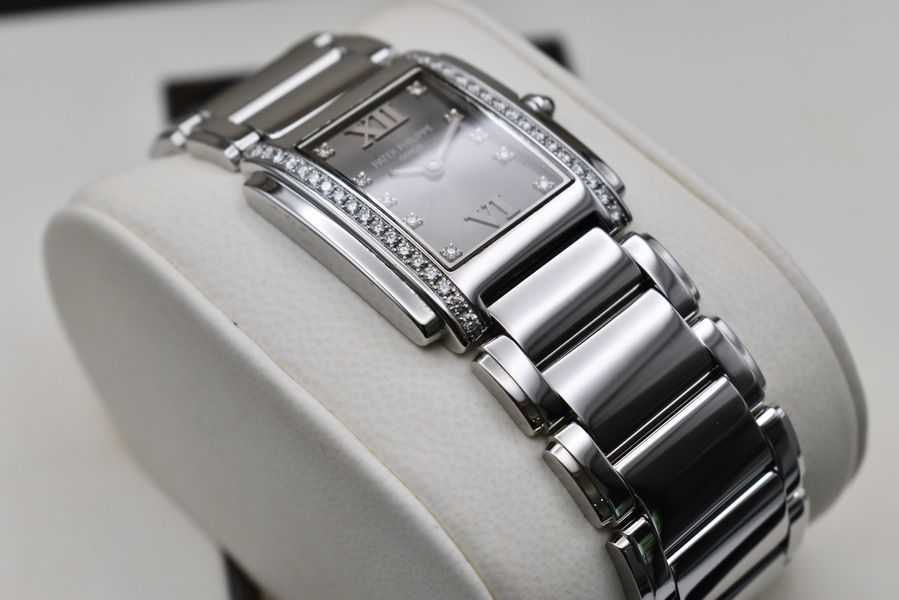 Patek Philippe Twenty-4 4910/10A-010